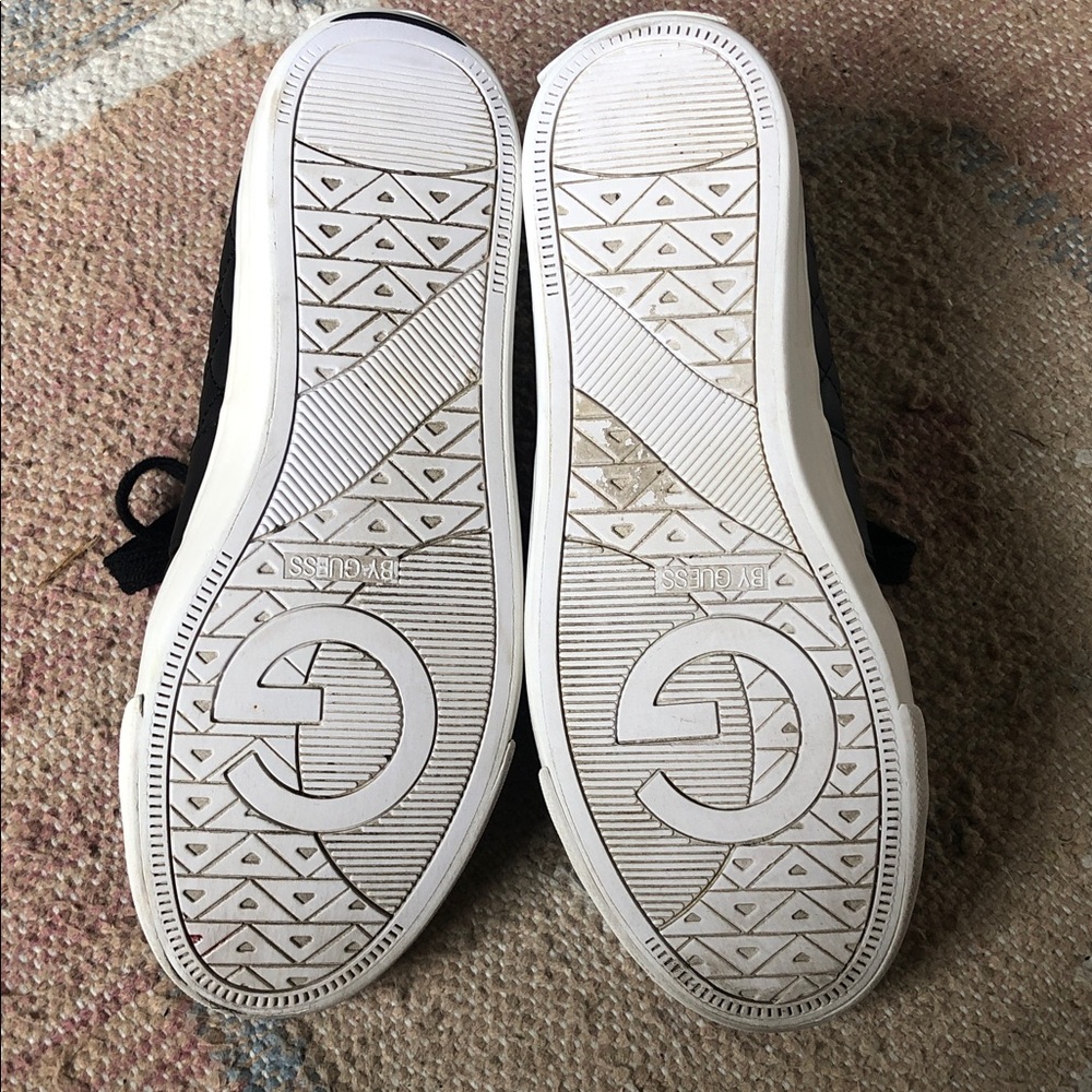 G by GUESS Backer 2 Black Quilted Fashion Sneakers Size 8.5 - Picture 7 of 9